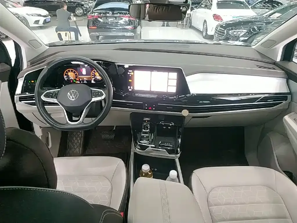 Volkswagen Talagon 2023 из CN, фото 6