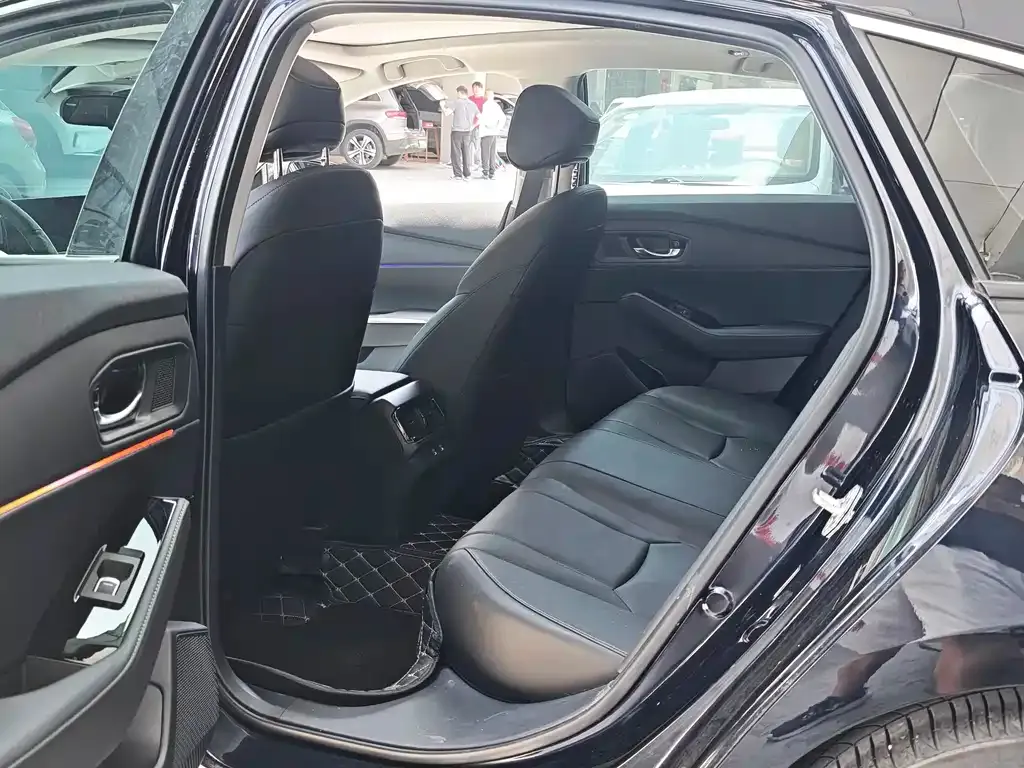 Honda Accord — фото 5