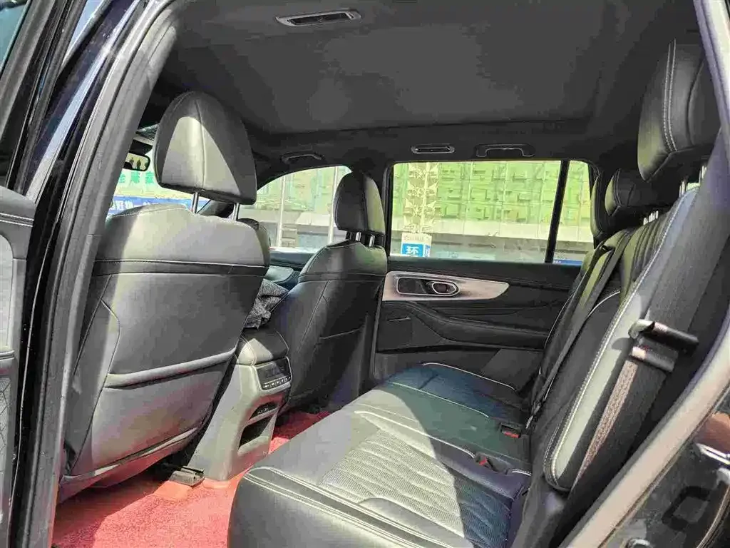 GAC Motor Trumpchi GS8 — фото 8
