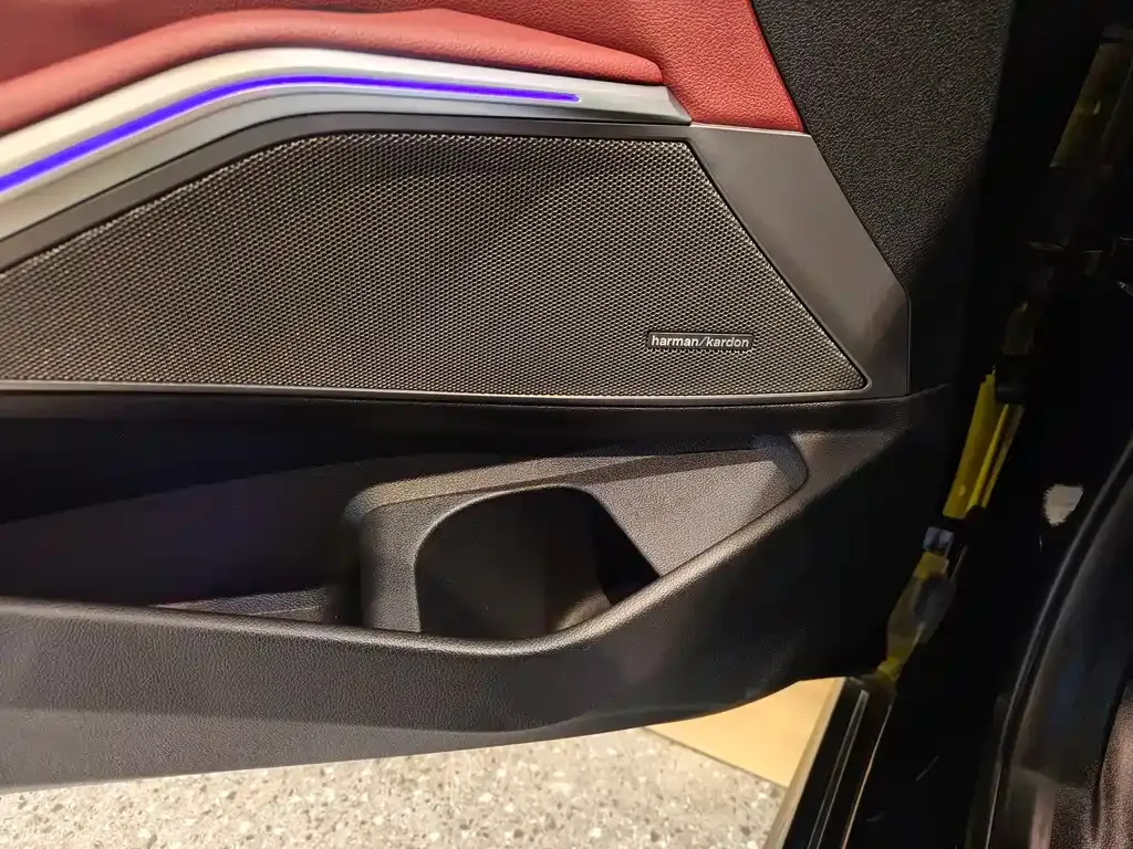 BMW 3 Series — фото 10