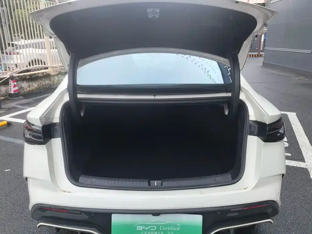 BYD Seal 06 — фото 9