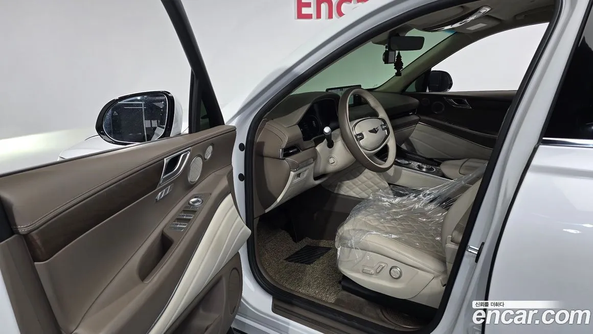 Genesis GV80 — фото 10