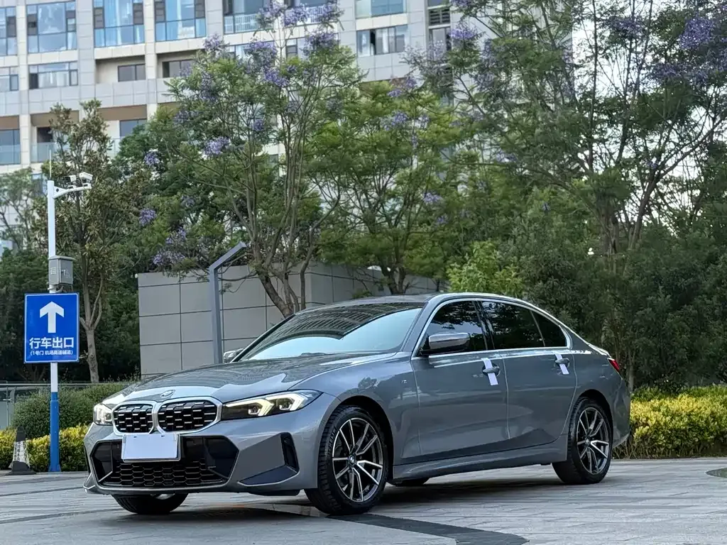 BMW 3 Series — фото 1