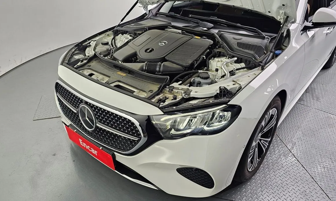 Mercedes-Benz E-Class 2024 из KR, фото 10