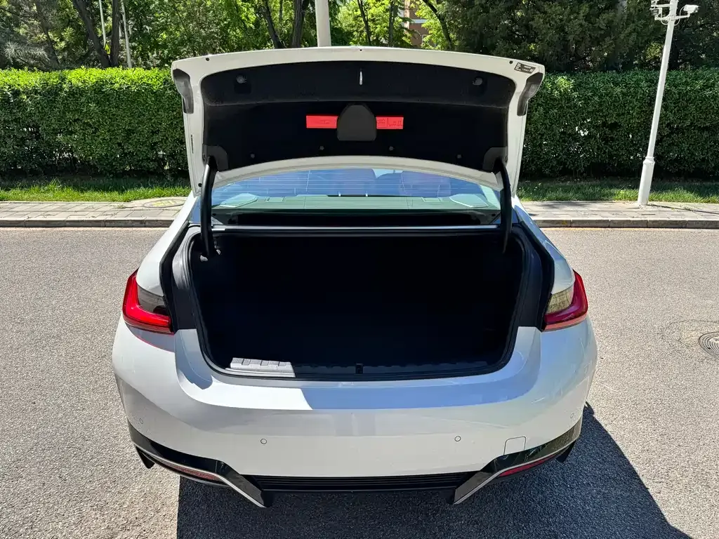 BMW i3 — фото 6
