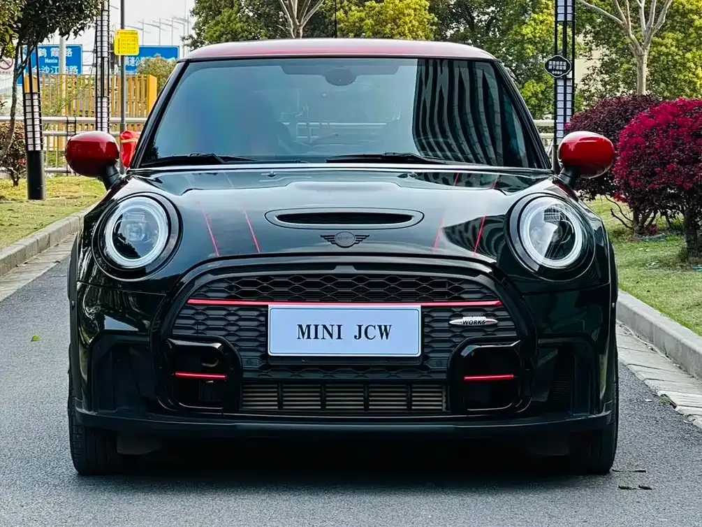 MINI JCW (John Cooper Works) — фото 5