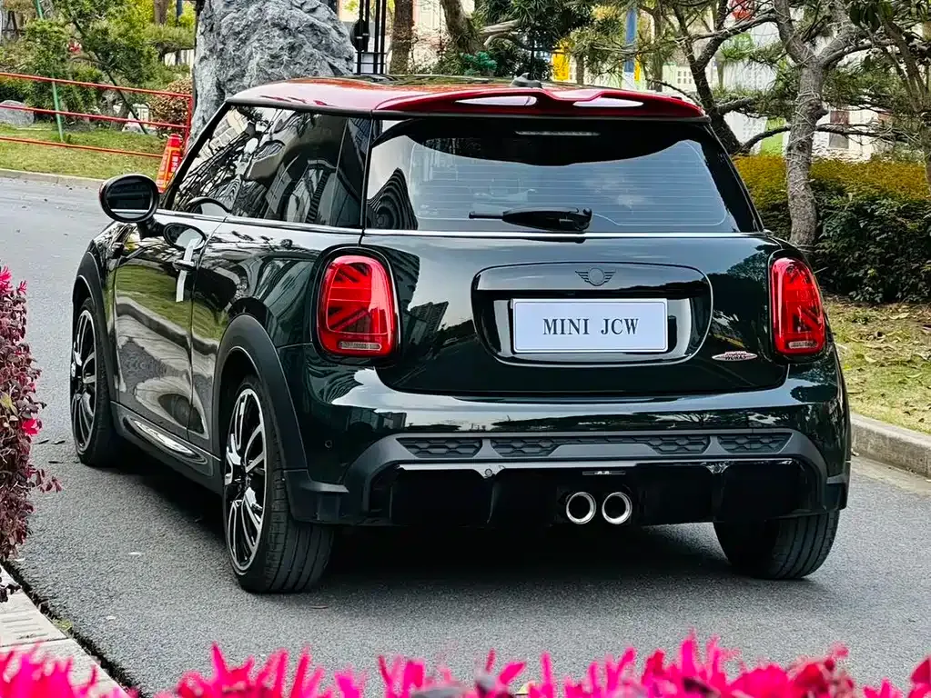 MINI JCW (John Cooper Works) — фото 7