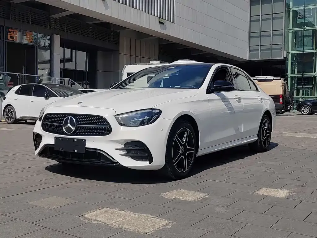 Mercedes-Benz E-Class (Import) — фото 1