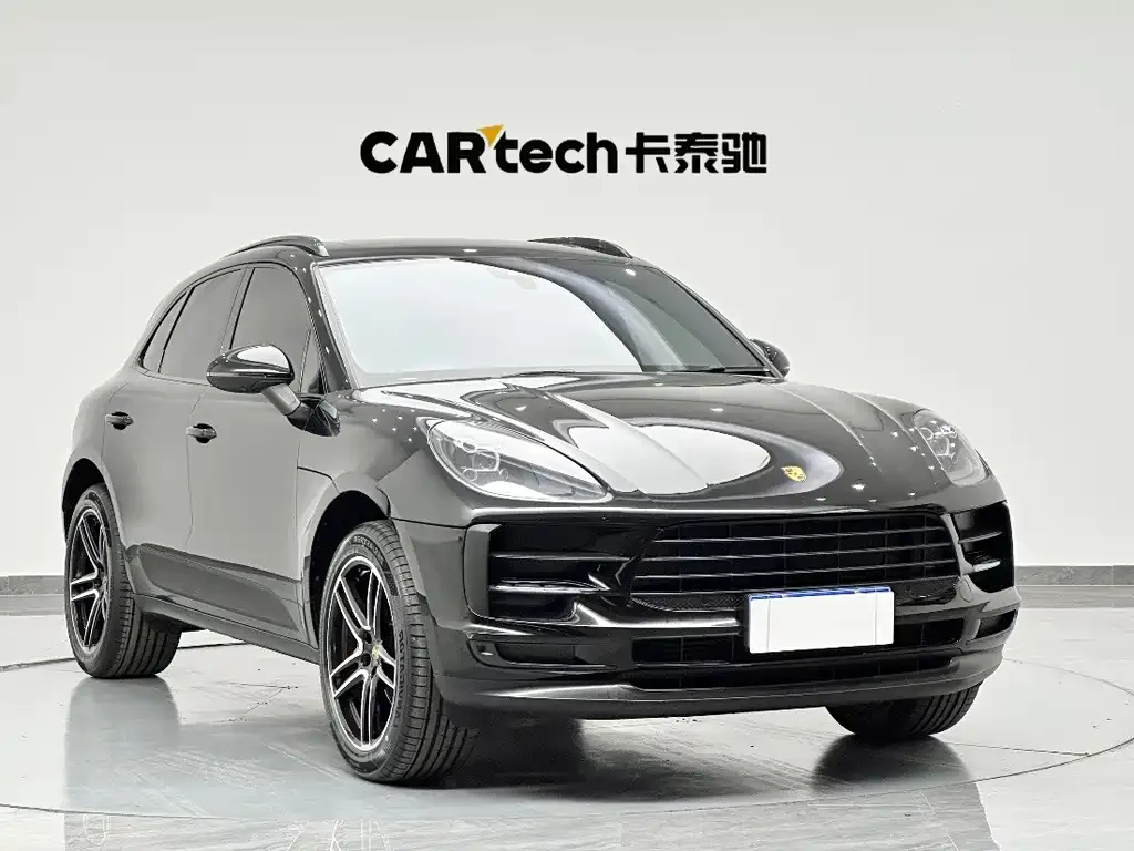 Porsche Macan — фото 10