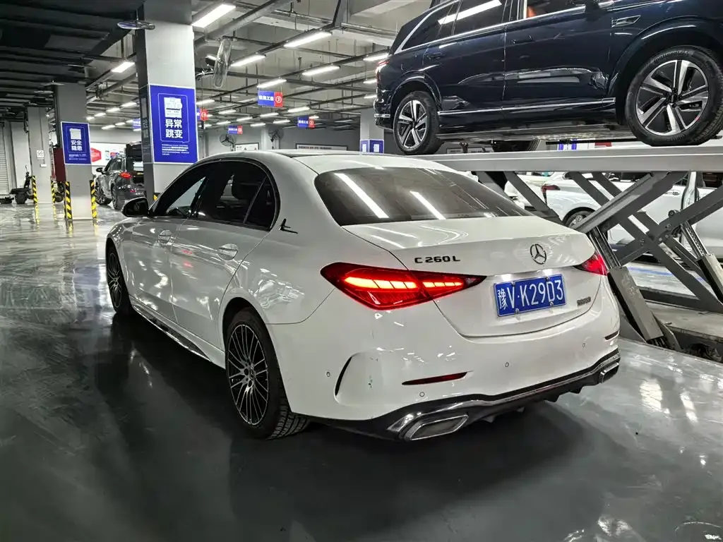 Mercedes-Benz C-Class — фото 5