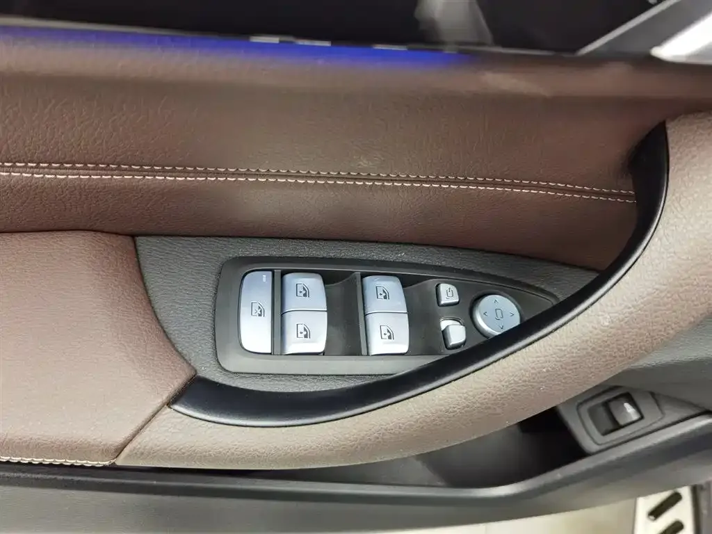 BMW X1 2023 из CN, фото 6