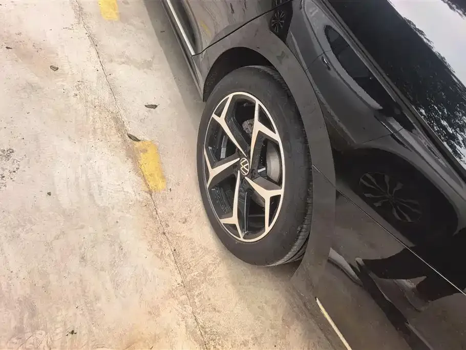 Volkswagen Passat — фото 6