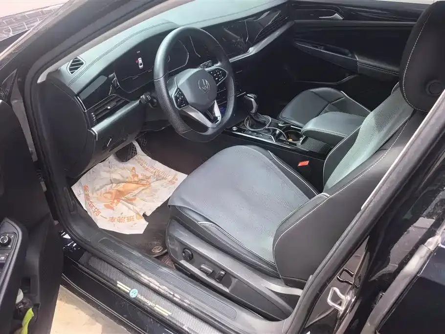 Volkswagen Passat — фото 10