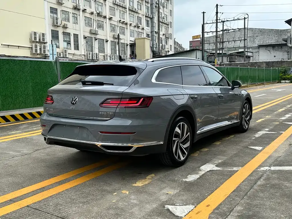 Volkswagen CC 2022 из CN, фото 10