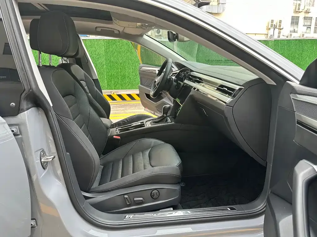 Volkswagen CC 2022 из CN, фото 3