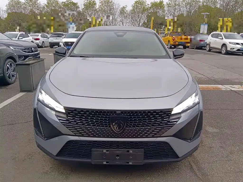 Peugeot 408X 2024 из CN, фото 10
