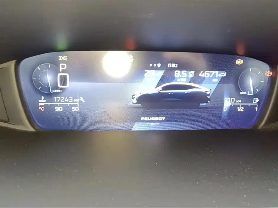 Peugeot 408X 2024 из CN, фото 2