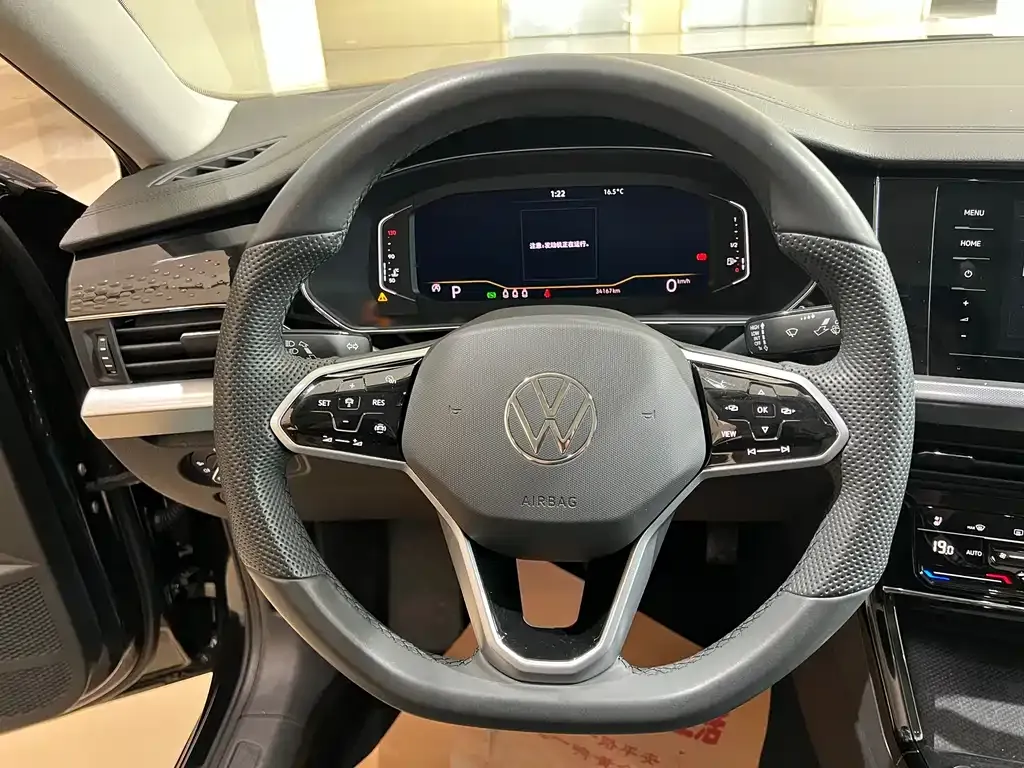 Volkswagen Passat — фото 4