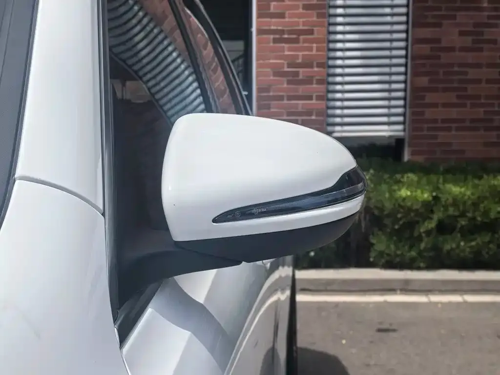 Mercedes-Benz EQB 2025 из CN, фото 3