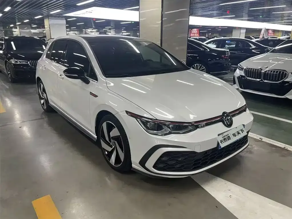 Volkswagen Golf GTI — фото 4