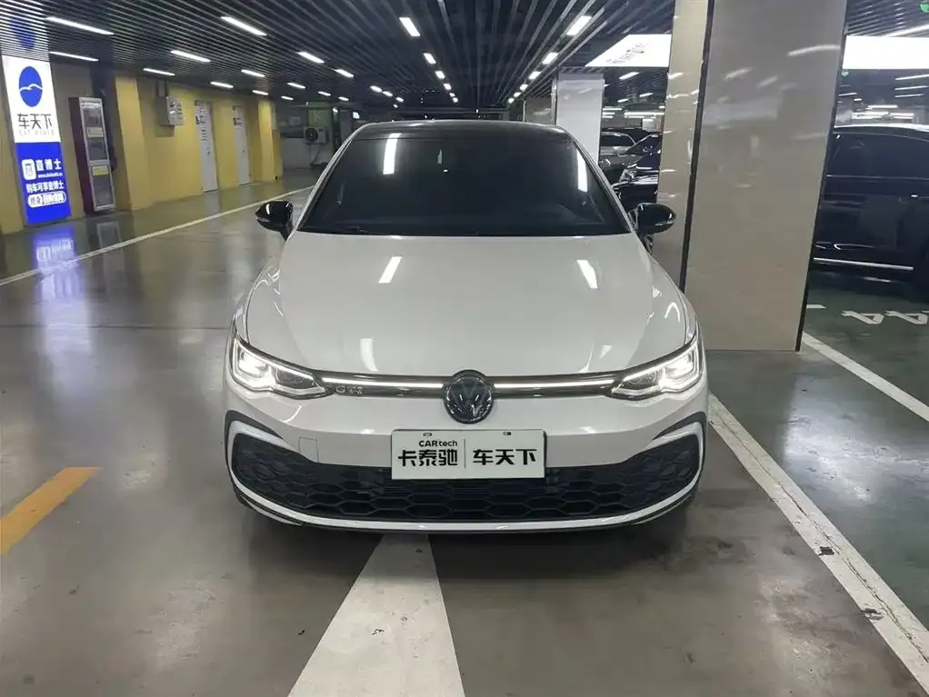 Volkswagen Golf GTI — фото 5