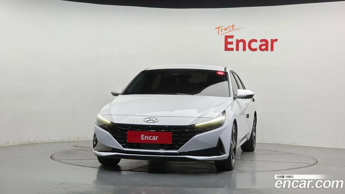 Hyundai AVANTE — фото 5