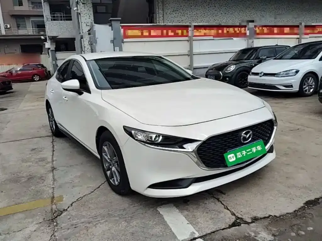 Mazda 3 Axela — фото 4
