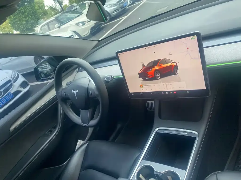Tesla Model Y 2024 из CN, фото 4
