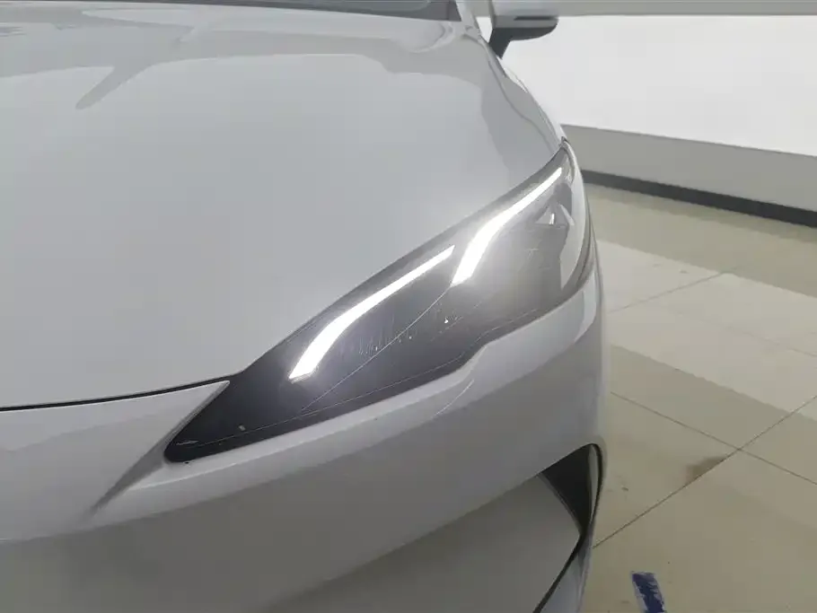 BYD Seal 05 DM-i 2025 из CN, фото 3