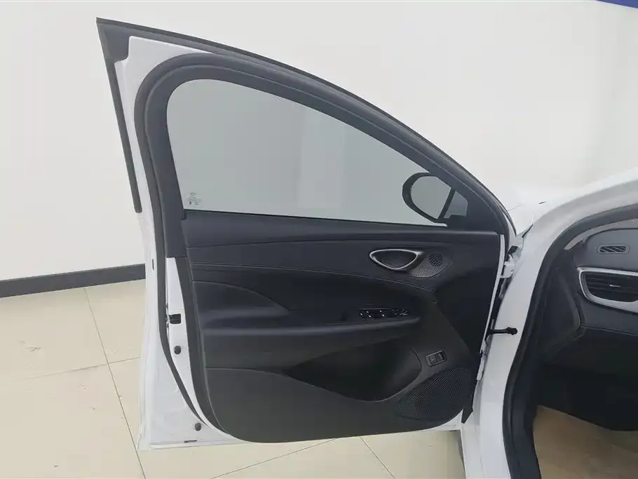 BYD Seal 05 DM-i 2025 из CN, фото 5