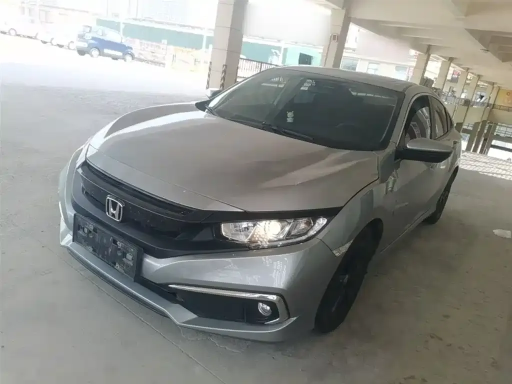 Honda Civic — фото 7