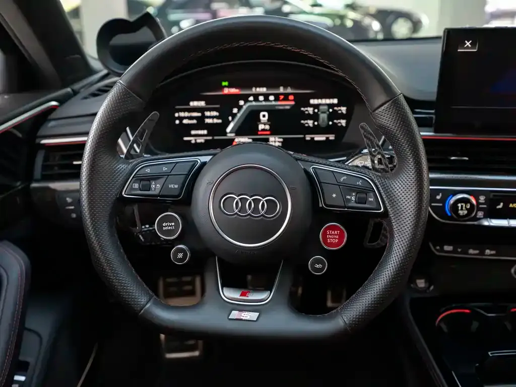 Audi S4 — фото 8
