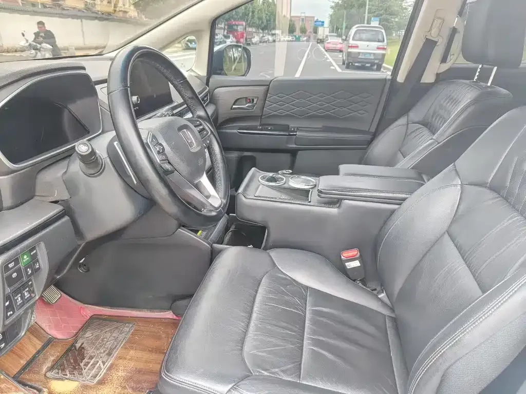 Honda Elysion 2023 из CN, фото 9