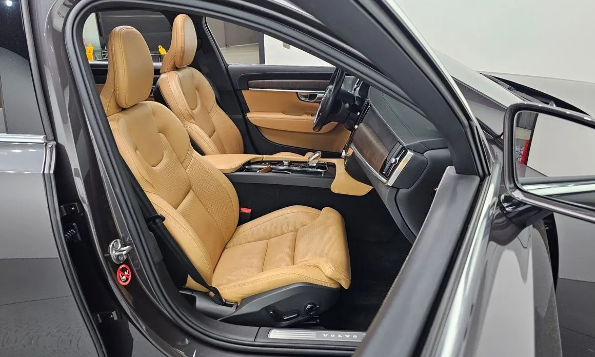 Volvo S90 2022 из KR, фото 10