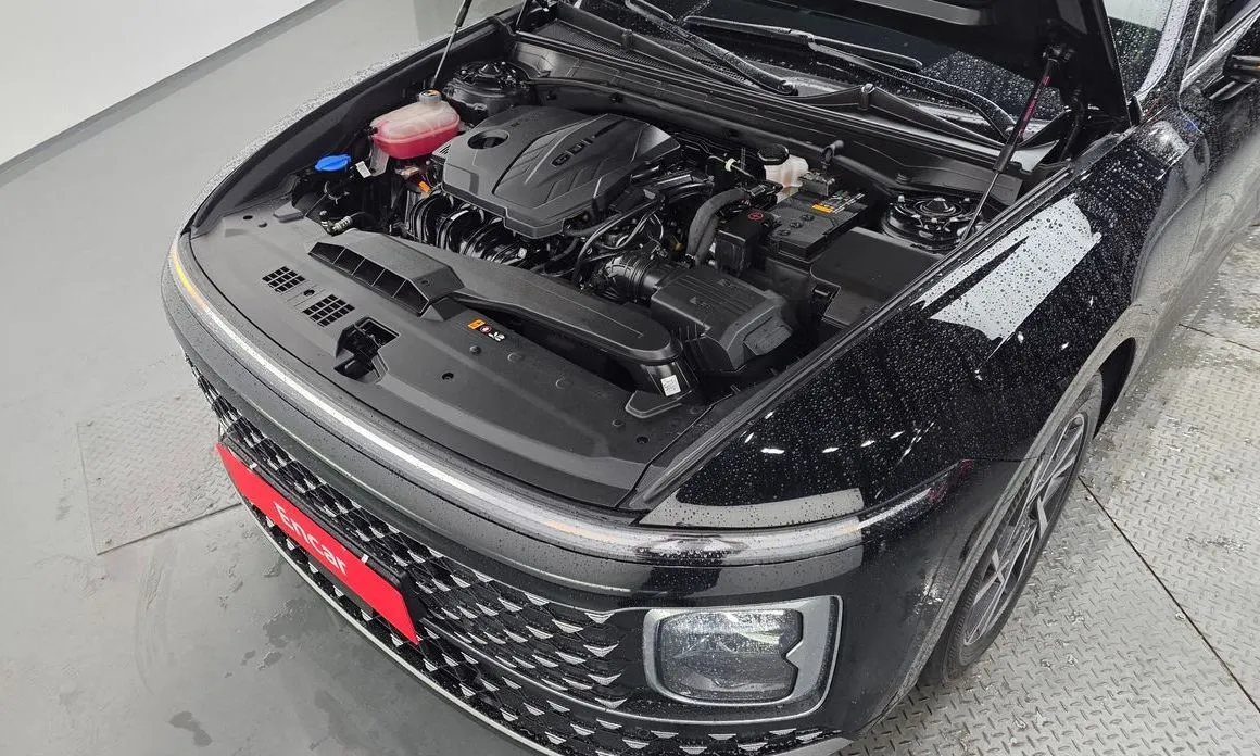 Hyundai Grandeur — фото 2