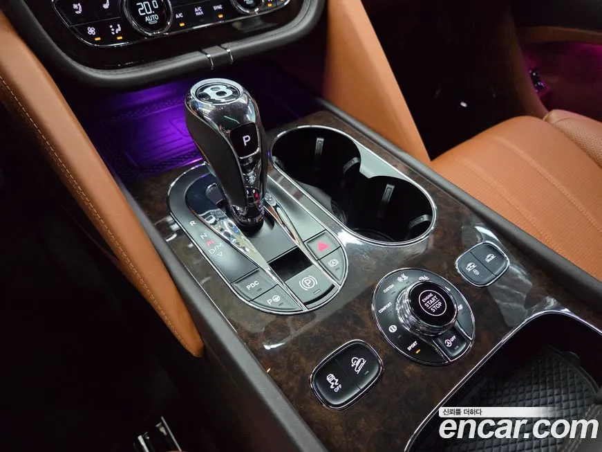 Bentley Bentayga 2021 из KR, фото 6