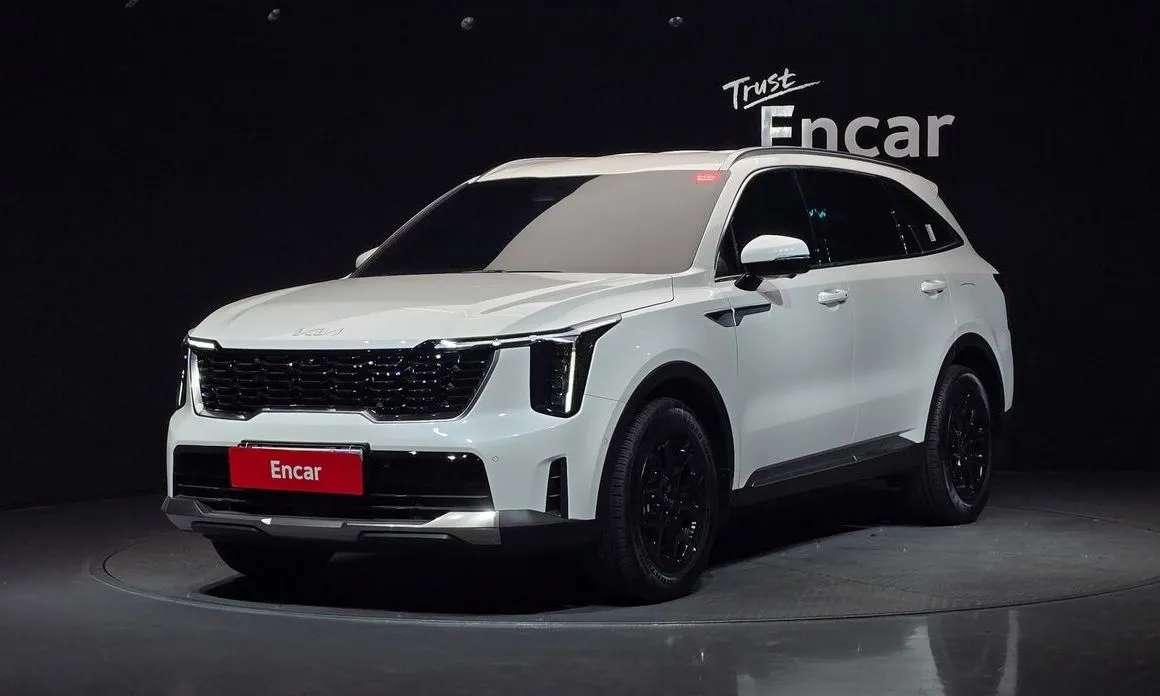 Kia Sorento — фото 1