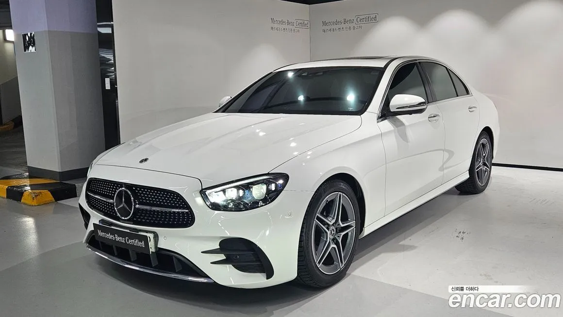 Mercedes-Benz E-Class — фото 1