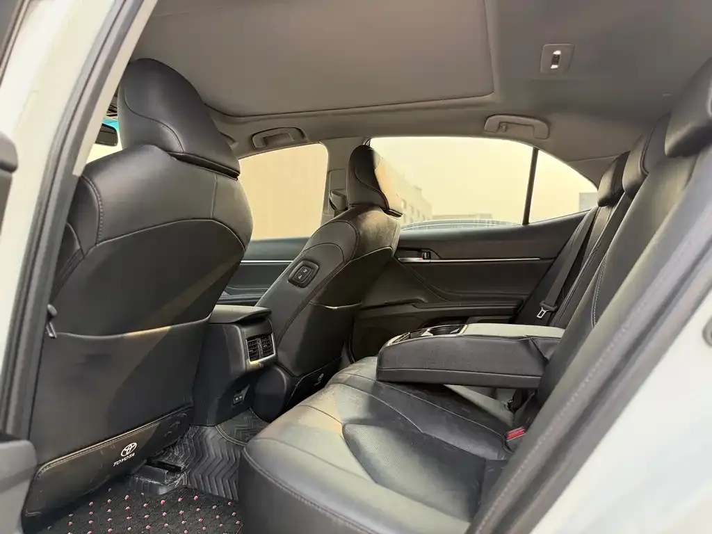 Toyota Camry 2026 из CN, фото 9