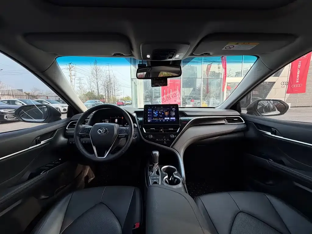 Toyota Camry 2026 из CN, фото 4