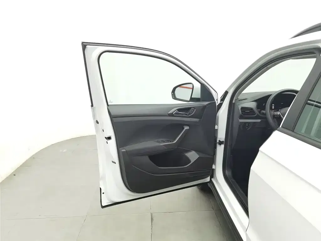 Volkswagen T-Cross 2025 из CN, фото 4
