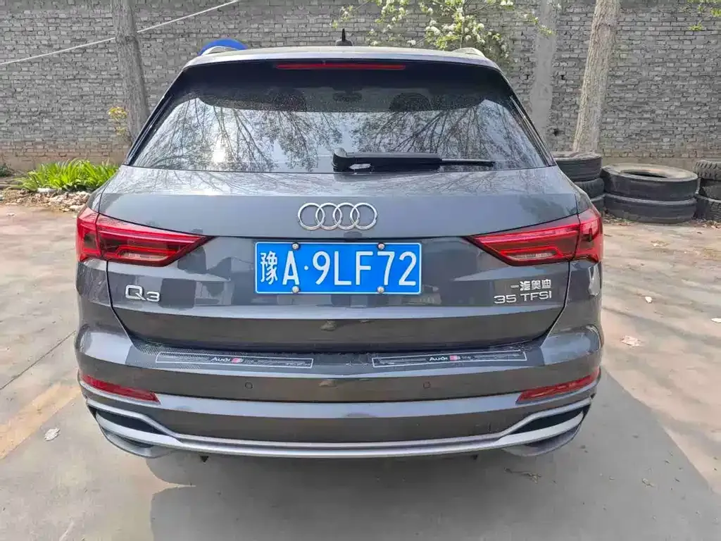 Audi Q3 — фото 5