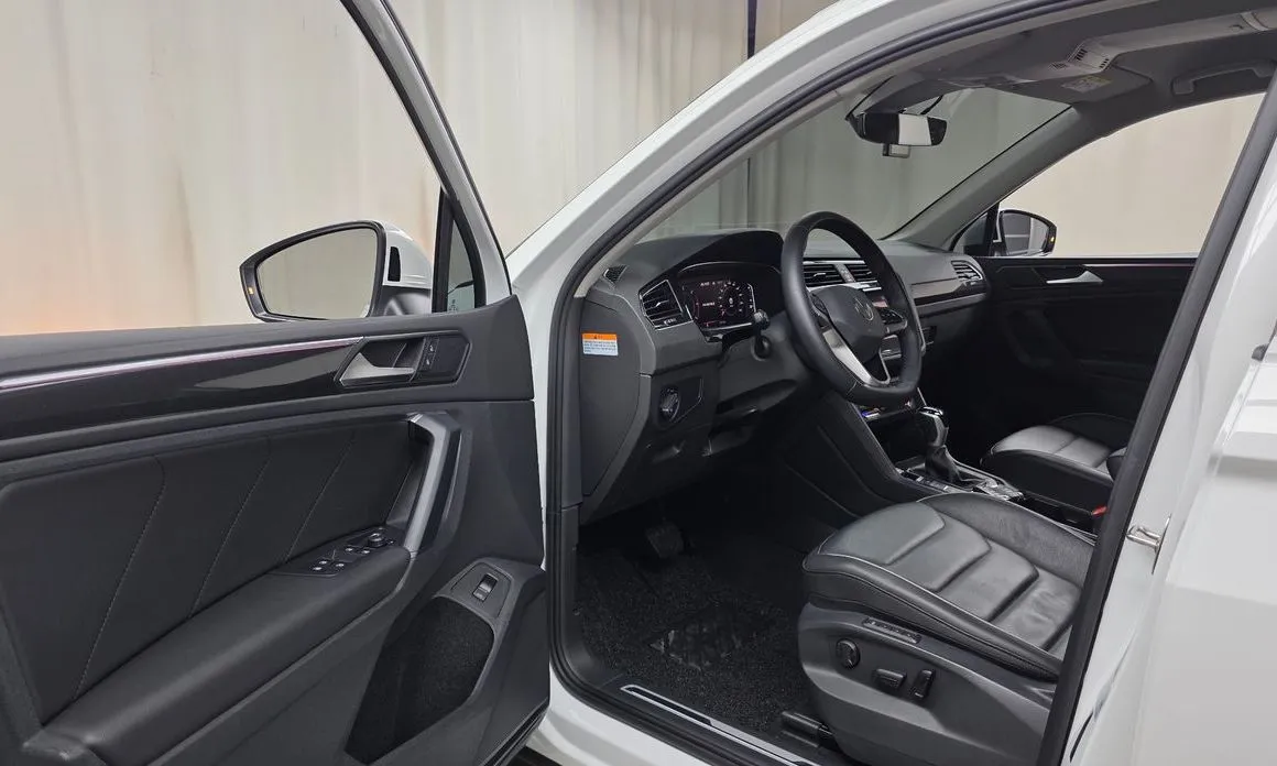 Volkswagen Tiguan — фото 4