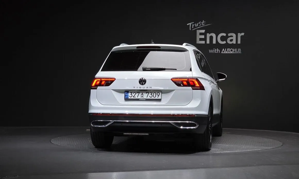 Volkswagen Tiguan — фото 2