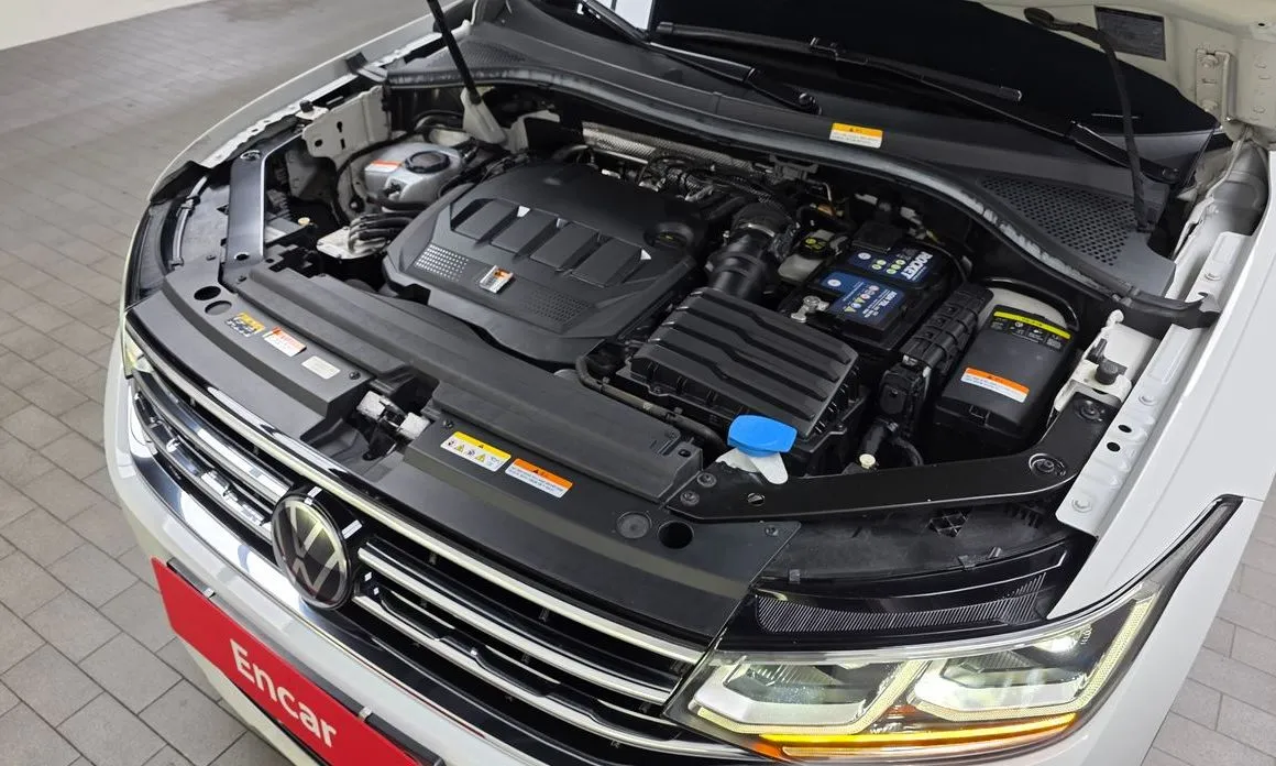 Volkswagen Tiguan — фото 5