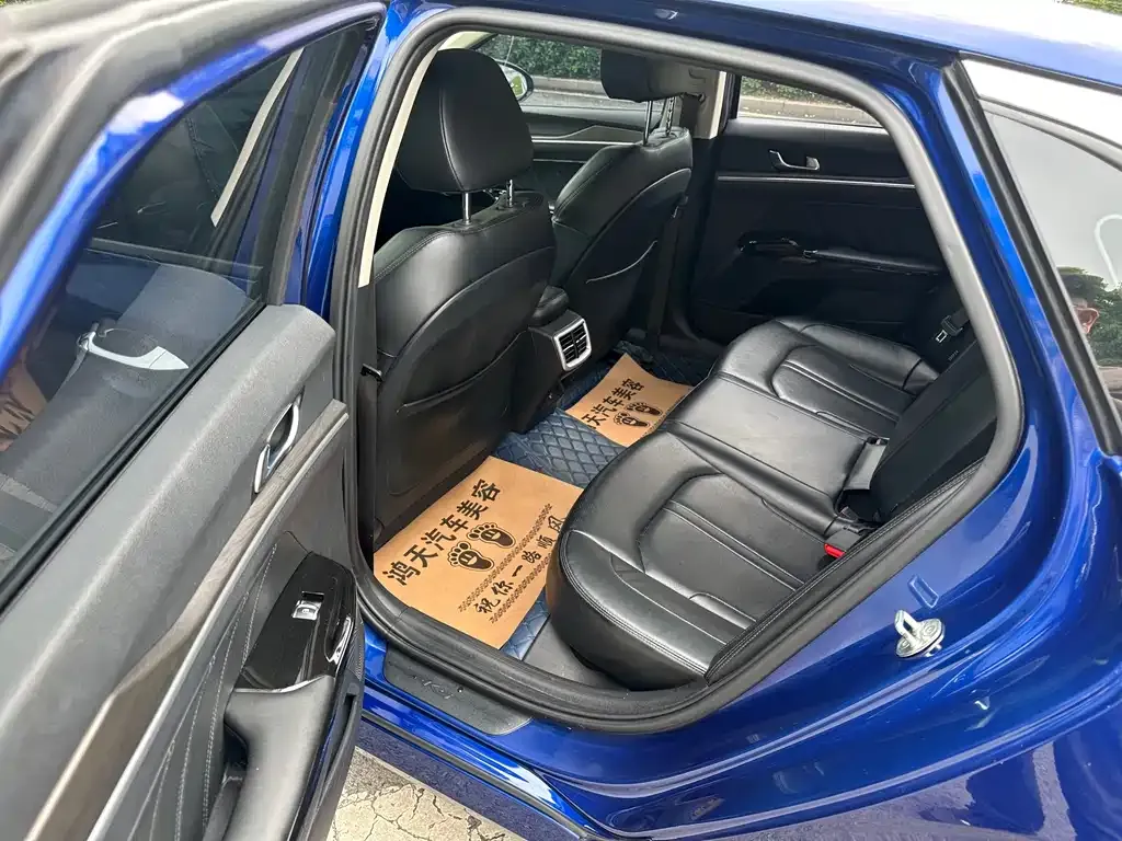 Kia K5 2021 из CN, фото 3