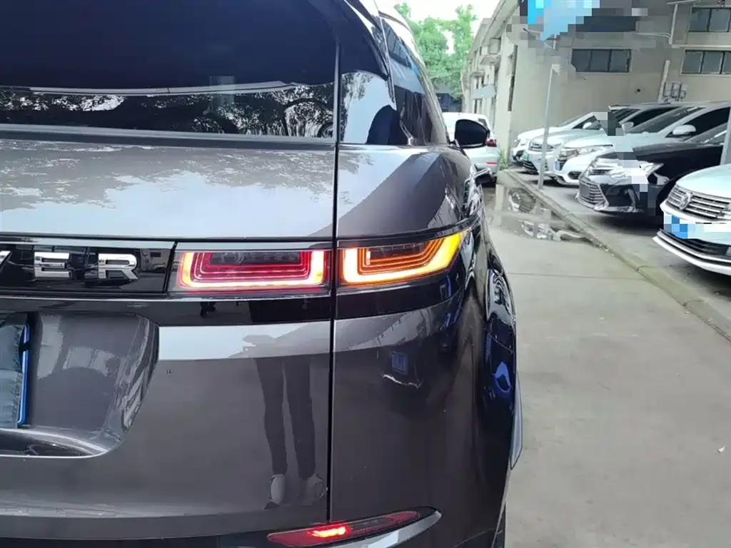 Land Rover Evoque — фото 7