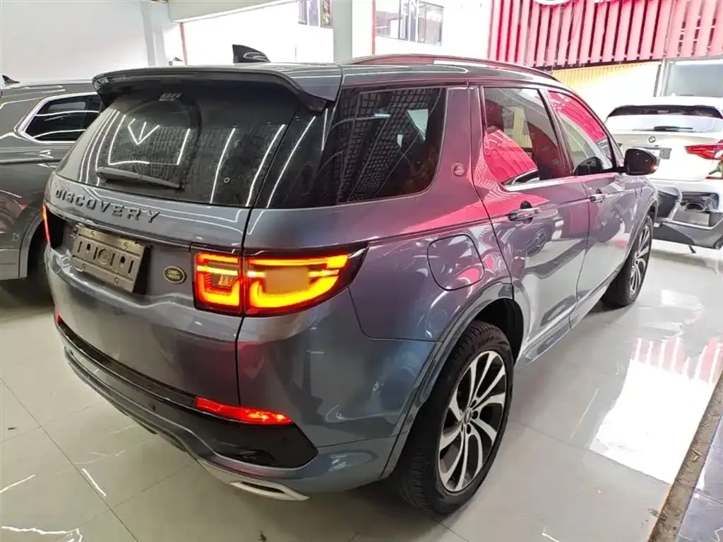 Land Rover Discovery Sport — фото 6