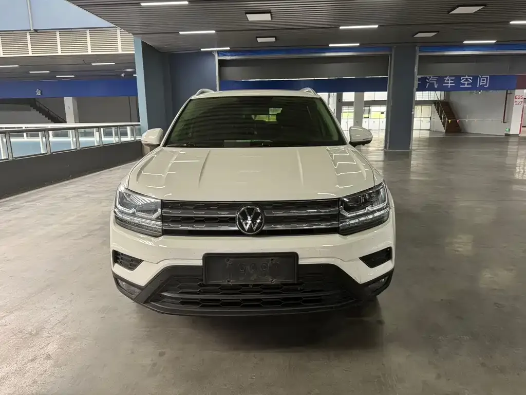 Volkswagen Tharu — фото 10