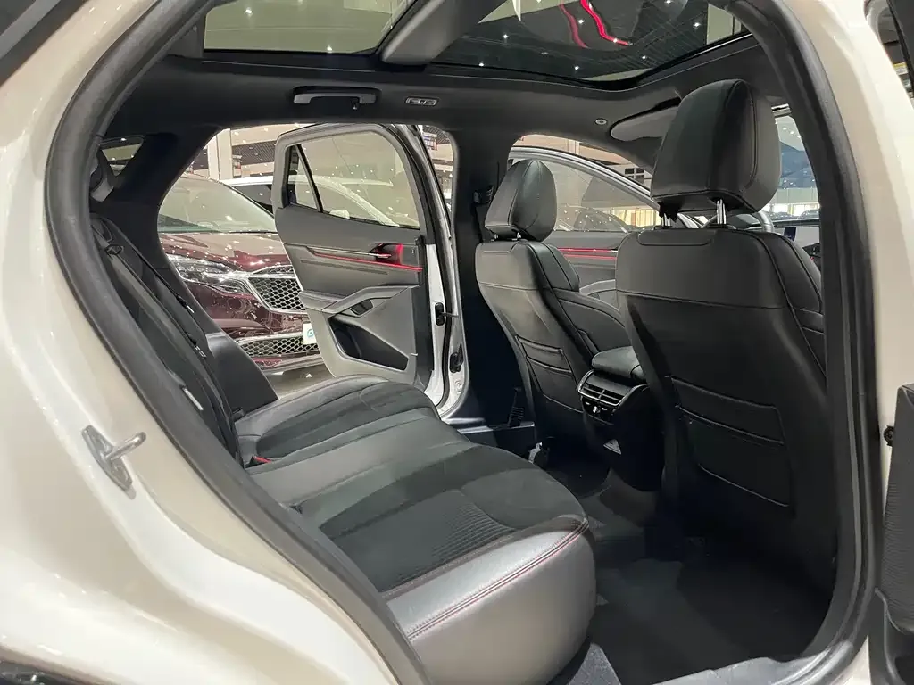Ford Evos 2022 из CN, фото 3